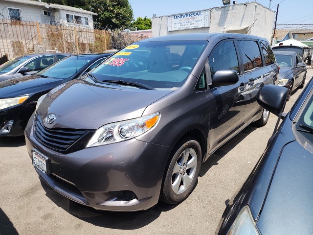 2012 Toyota Sienna